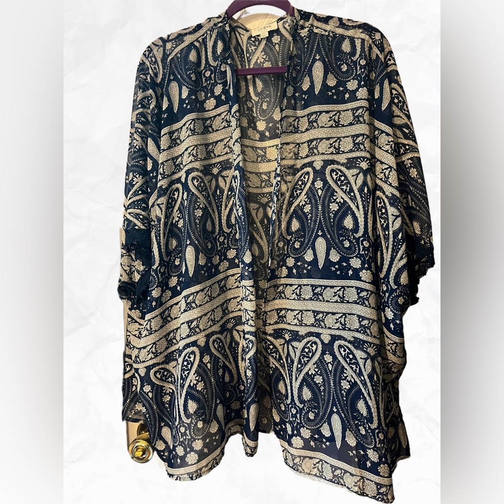 Umgee Women’s Kimono